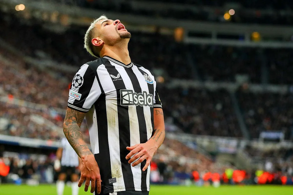 bruno guimaraes au psg l ol valide a 200 icon 119 20231213 ap3i0553 370139