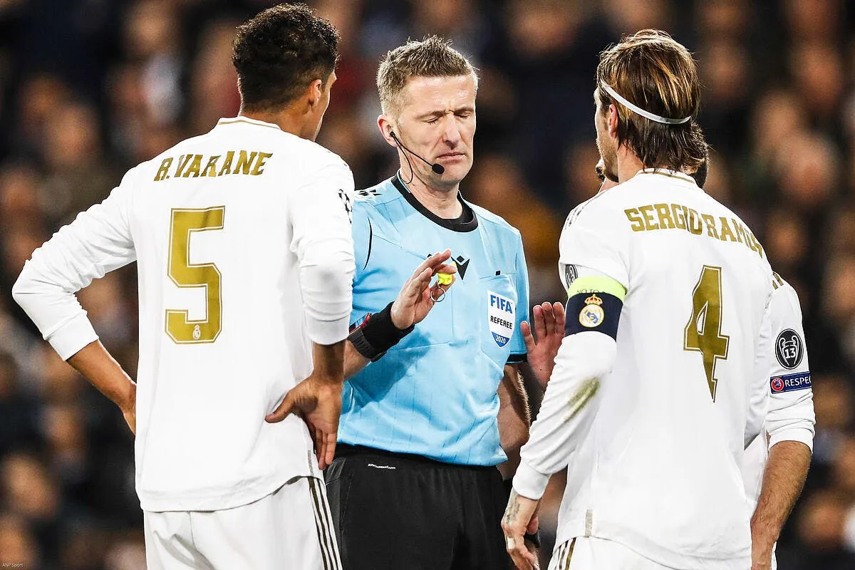 c1 avant real city madrid accuse deja l arbitre orsato 340315