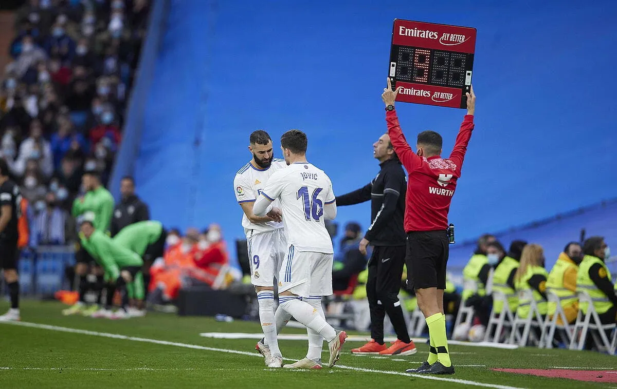 c1 toujours pas de karim benzema madrid prie avant le psg icon 024087 0087 334159