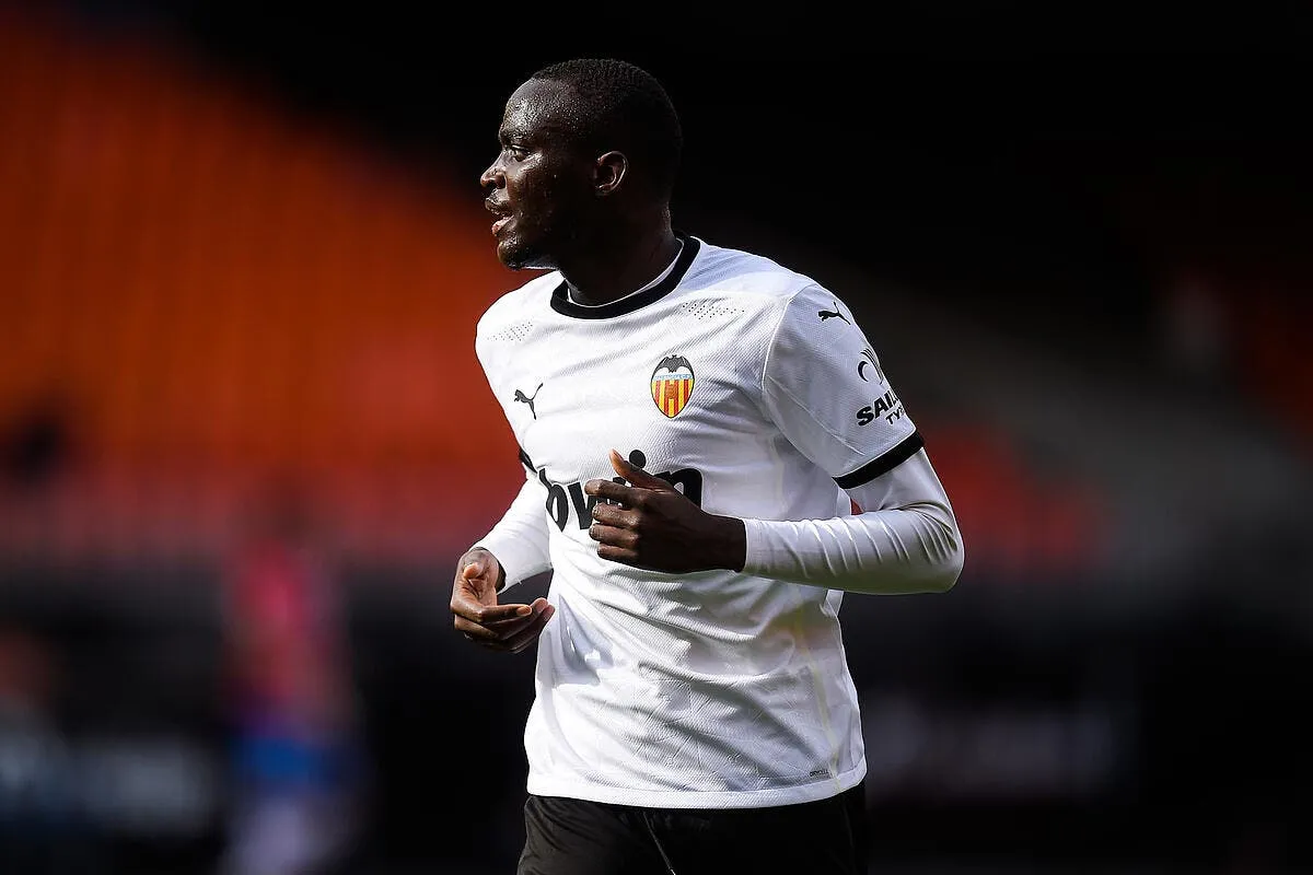 cadix valence interrompu les joueurs quittent la pelouse icon ps 210321 008 310815