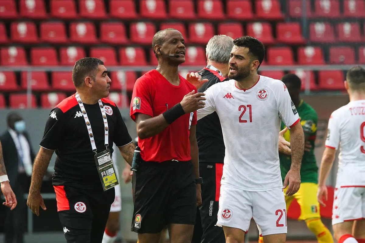 can l arbitre de mali tunisie a frole la mort icon bc0v9911 333787