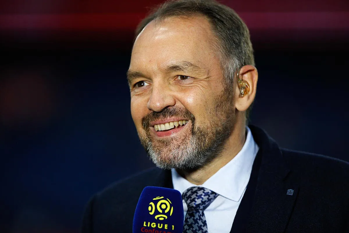 canal stephane guy avait deja pris un carton jaune icon fid 170917 08 178 2 308521