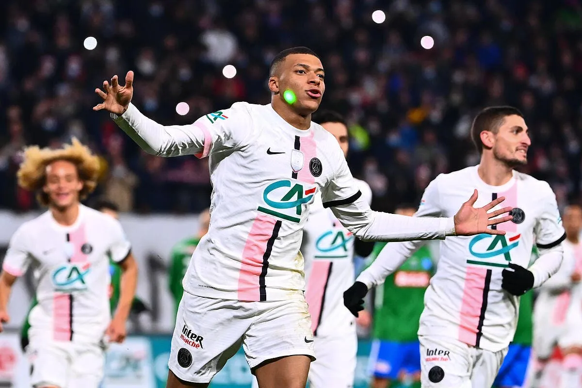 cdf mbappe envoie le psg en 16es contre vannes icon dib 191221 10 15 330639