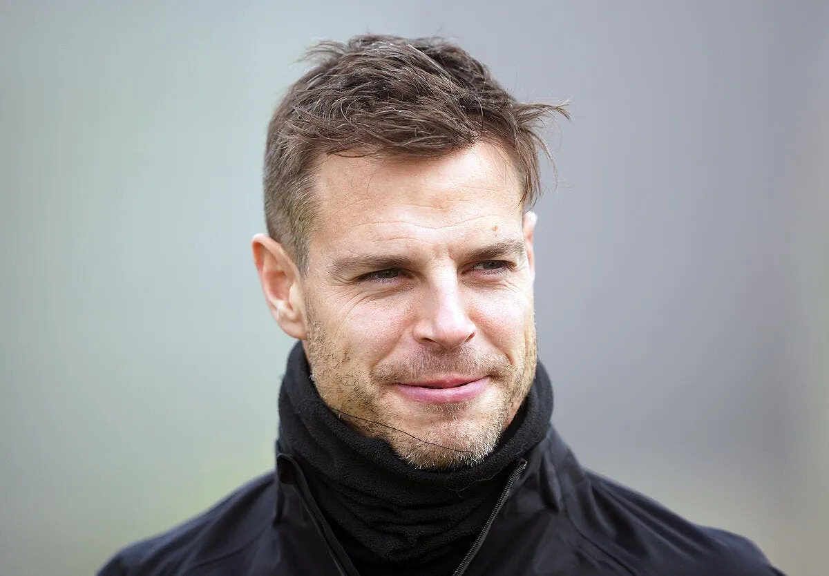 cesar azpilicueta s engage a l atletico de madrid icon 70990002 362502