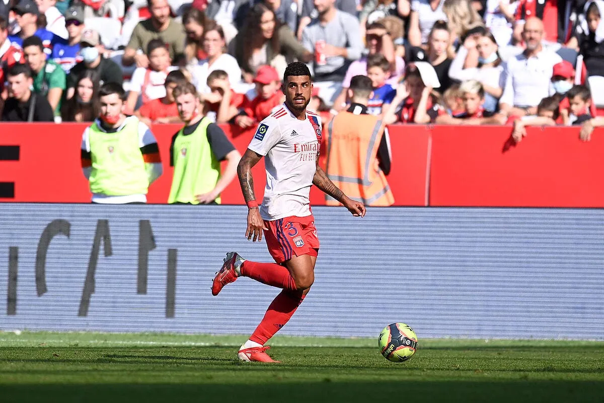 chelsea compte faire payer l ol emerson calme le jeu icon adi 4480 326811