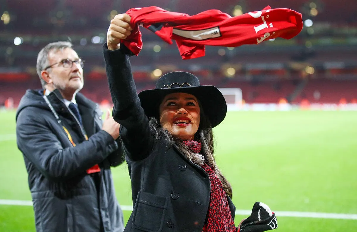 comment rennes tente de recruter avec salma hayek icon 41803735 326557