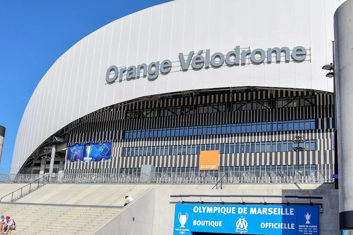 covid 19 se faire vacciner au velodrome quelle chance icon dw54057 310033