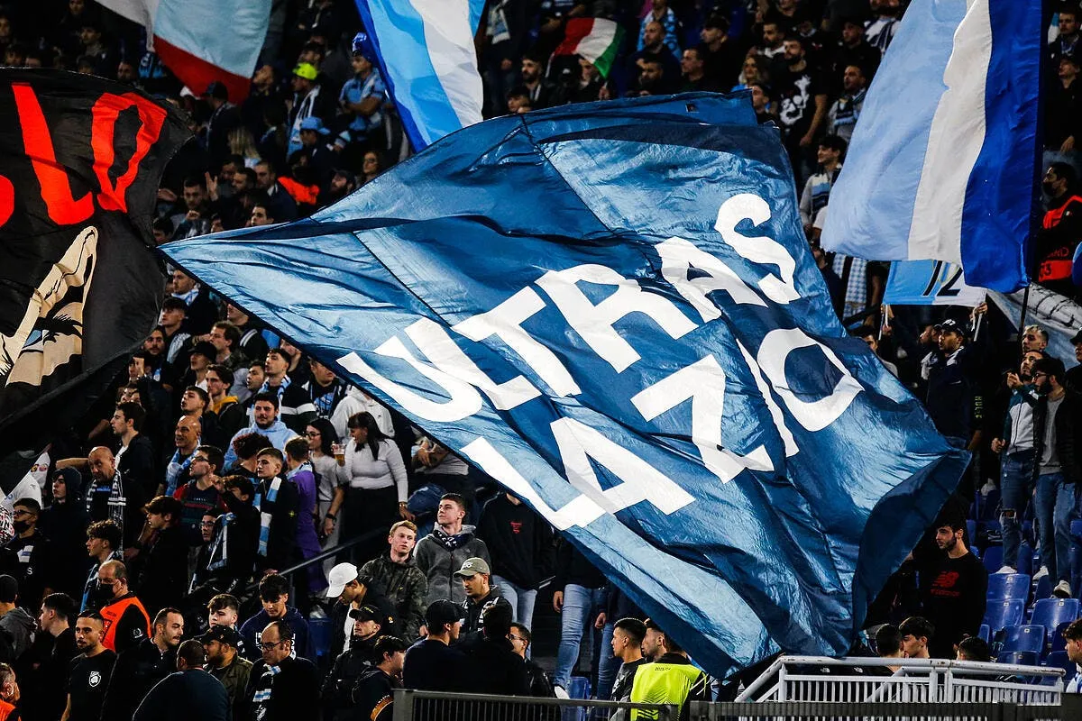 cris racistes l om pret a porter plainte icon d1r5037 326345