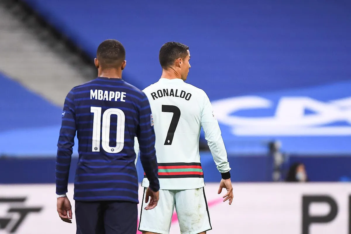 cristiano ronaldo au psg mbappe a la reponse icon bap 111020 93 221 319225