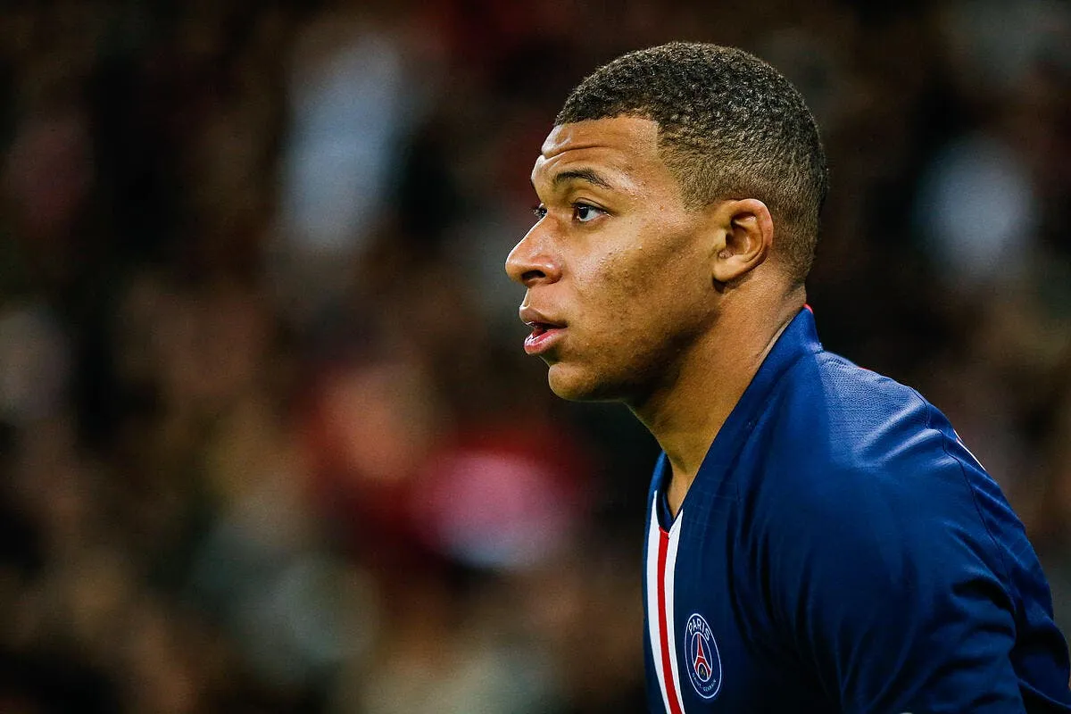 dimanche minuit madrid donne rendez vous au psg pour mbappe icon fid 221119 08 41 322407