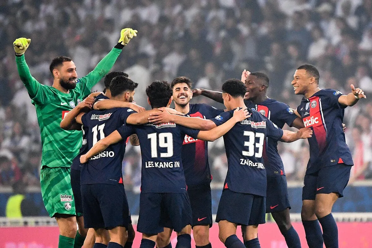 donnarumma fait un tour de magie riolo le vire du psg iconsport 227934 0172 376362