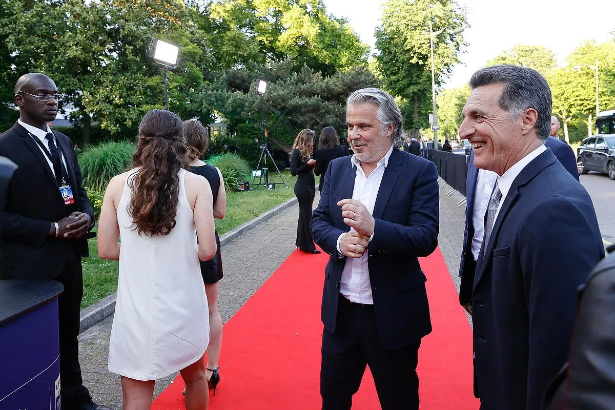 droits tv 3 millions d abonnes labrune repond a canal iconsport 222100 0639 377356