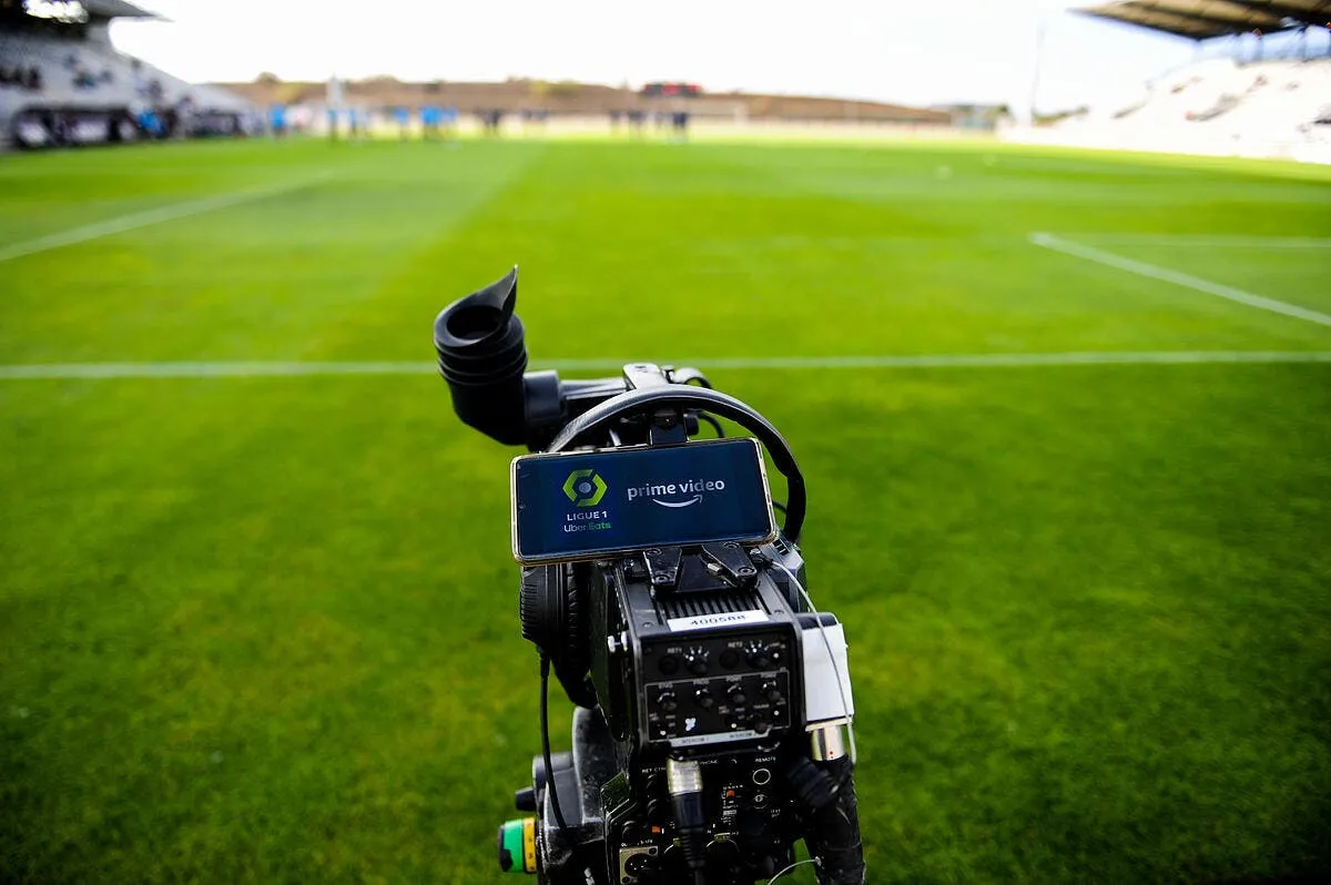 droits tv amazon appele a la rescousse avec une offre speciale iconsport 147122 0270 377331