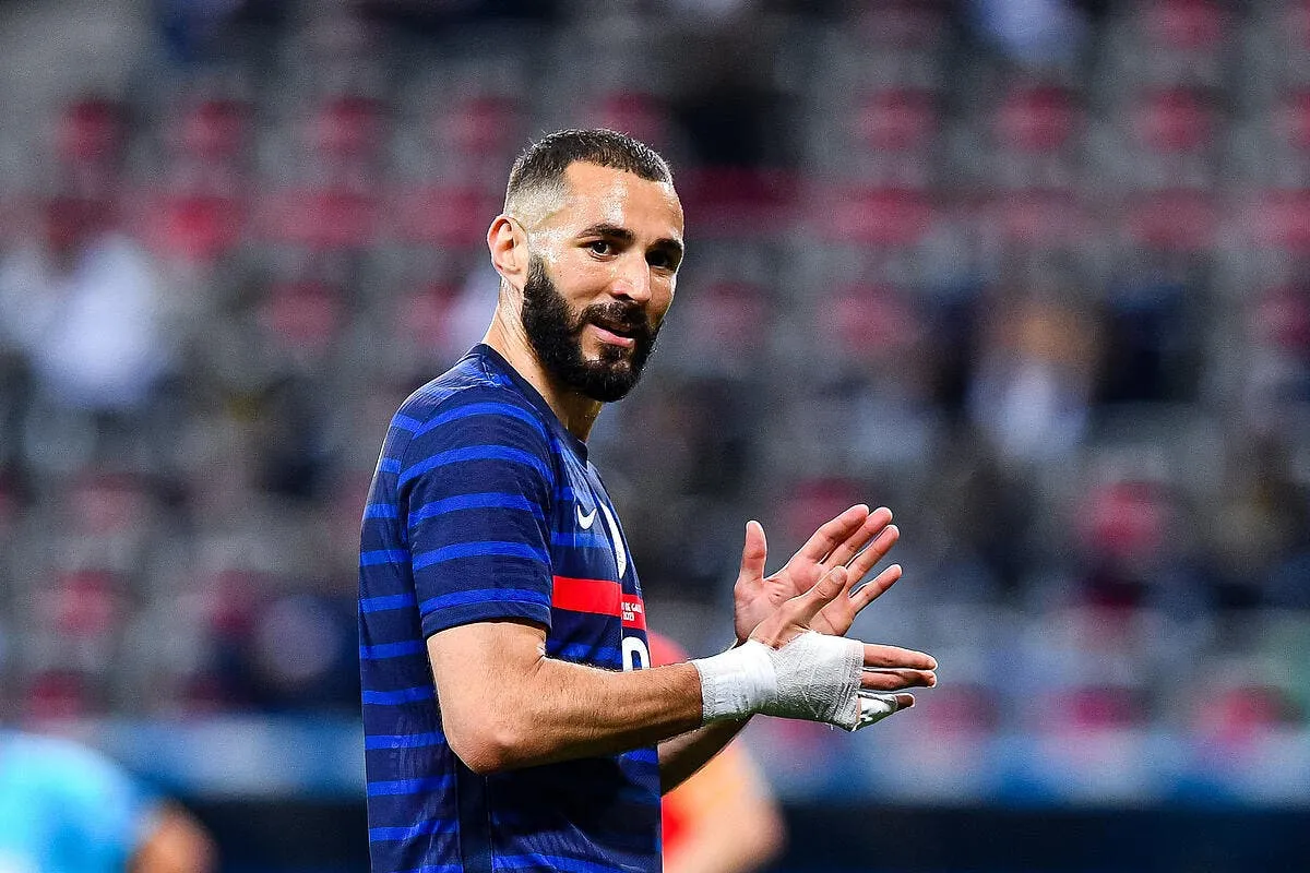 edf benzema rate un peno mais emballe les consultants icon bap 020621 93 120 315725