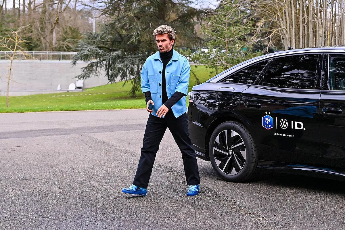 edf deschamps soulage il est de retour iconsport 199913 0037 373764