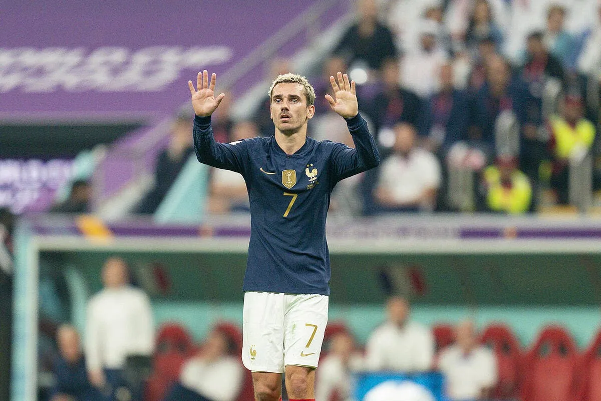 edf griezmann mange avec zidane et platini daniel riolo est fan icon 649 framar20221214 th 01937 354706