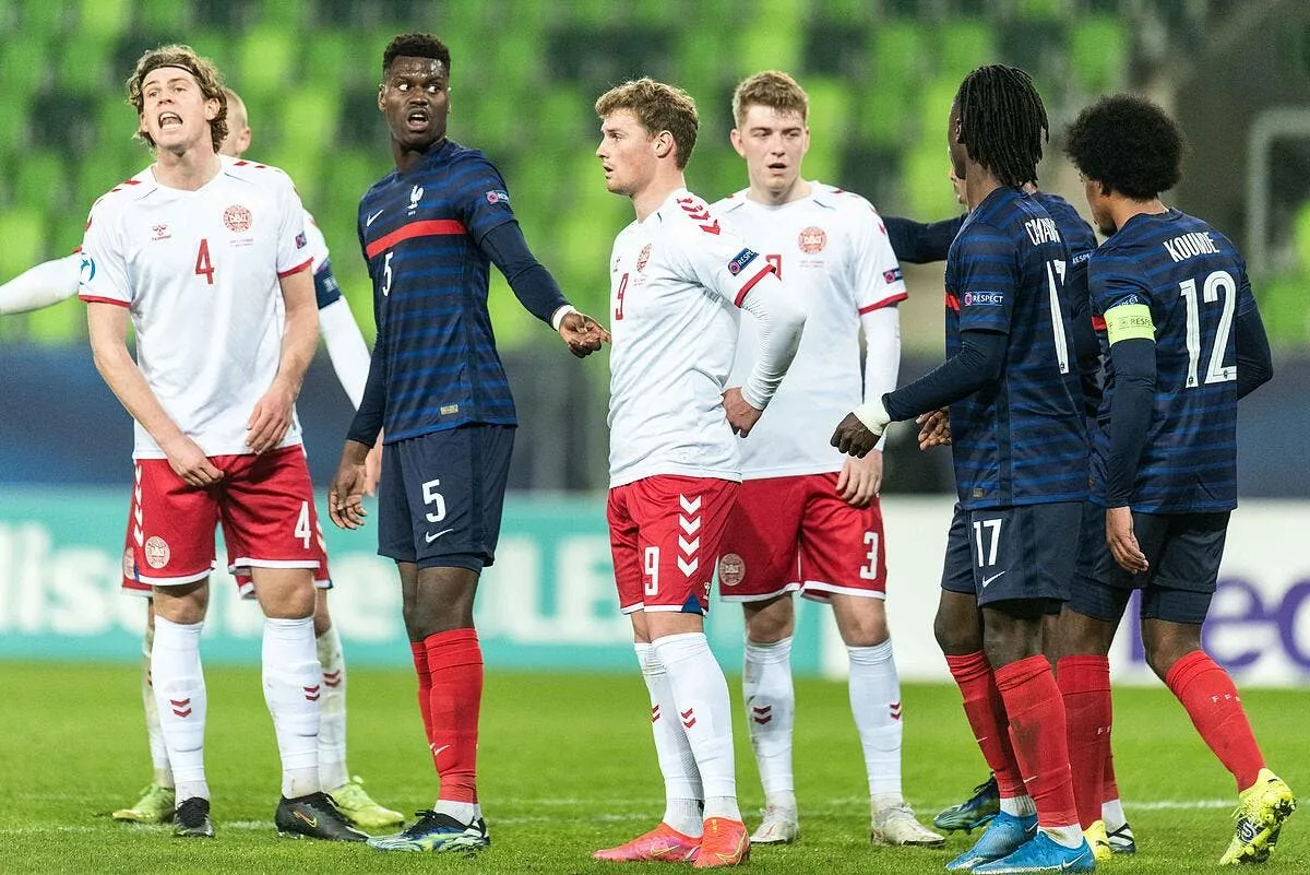 edf les bleuets demandent pardon icon dsc 2758 310137