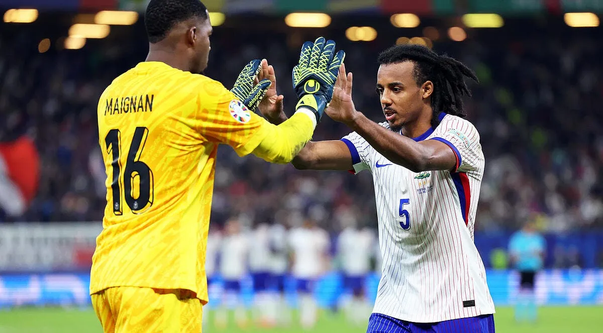 edf maignan le capitaine qui inquiete le clan mbappe iconsport 233721 0090 382235