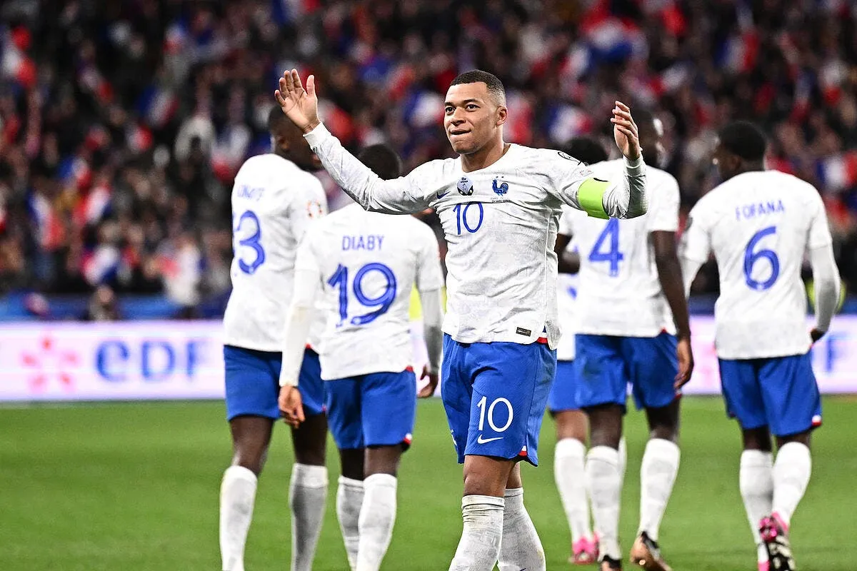 edf mbappe meilleur capitaine que griezmann giroud s explique mbappe 145 359497