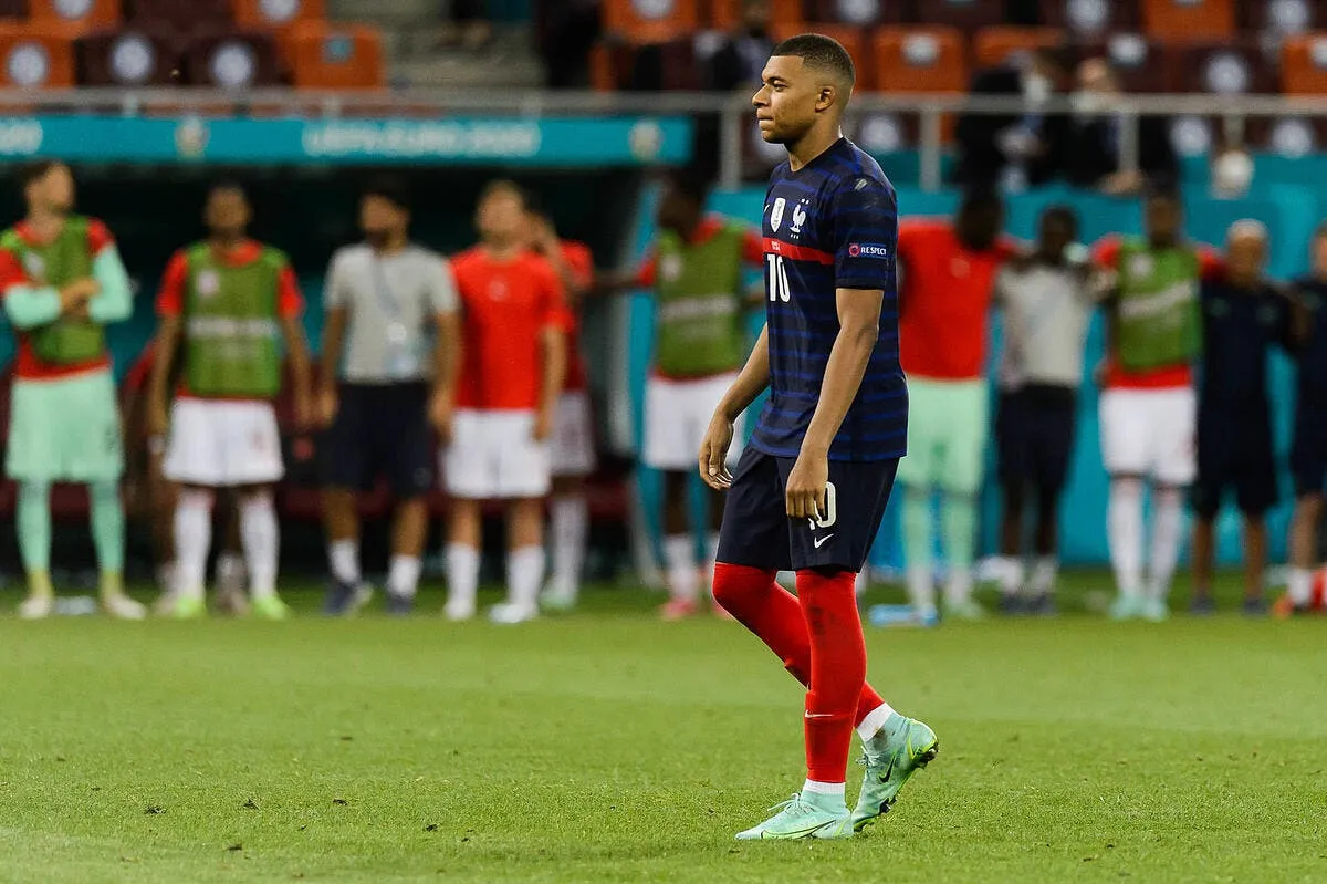 edf rothen persiste mbappe a torpille deschamps icon 604 frasui20210628 209 317807