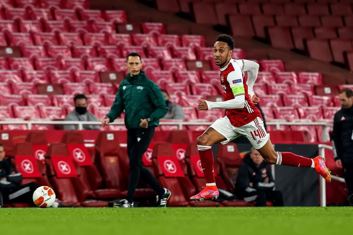 el arsenal et la roma qualifies icon ap 12275297 309517