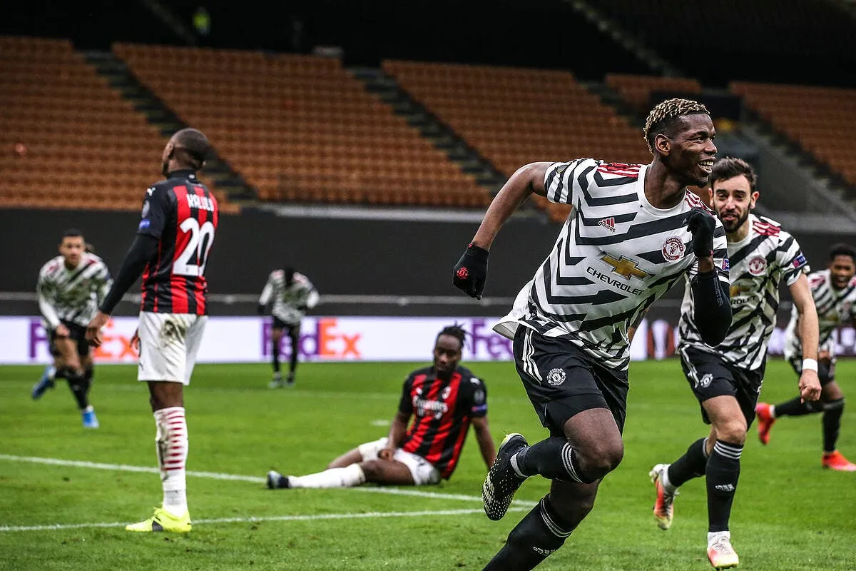 el paul pogba encense par ibrahimovic icon spi 024 jm milan manutd 309541
