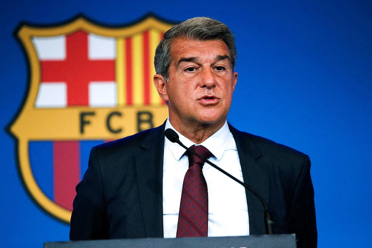 esp laporta un larbin du real madrid crise a barcelone icon brefesport20210806 217 320963
