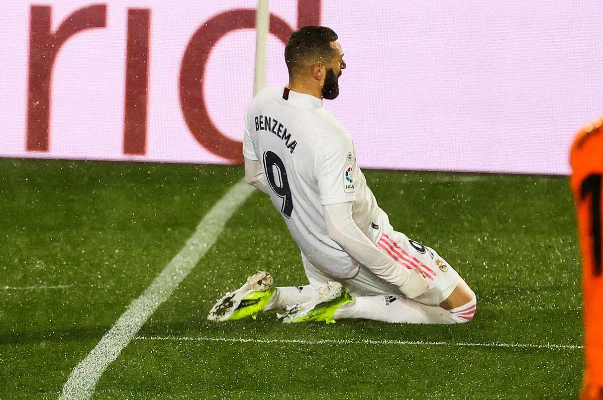 esp prolonger au real benzema prefere attendre aaa 306561