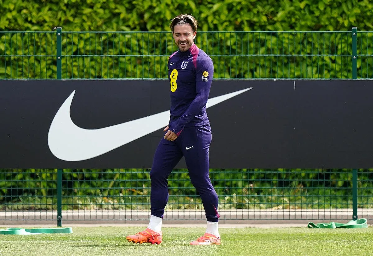 euro 2024 l angletere vire maddison maguire et grealish iconsport 231819 0023 376854