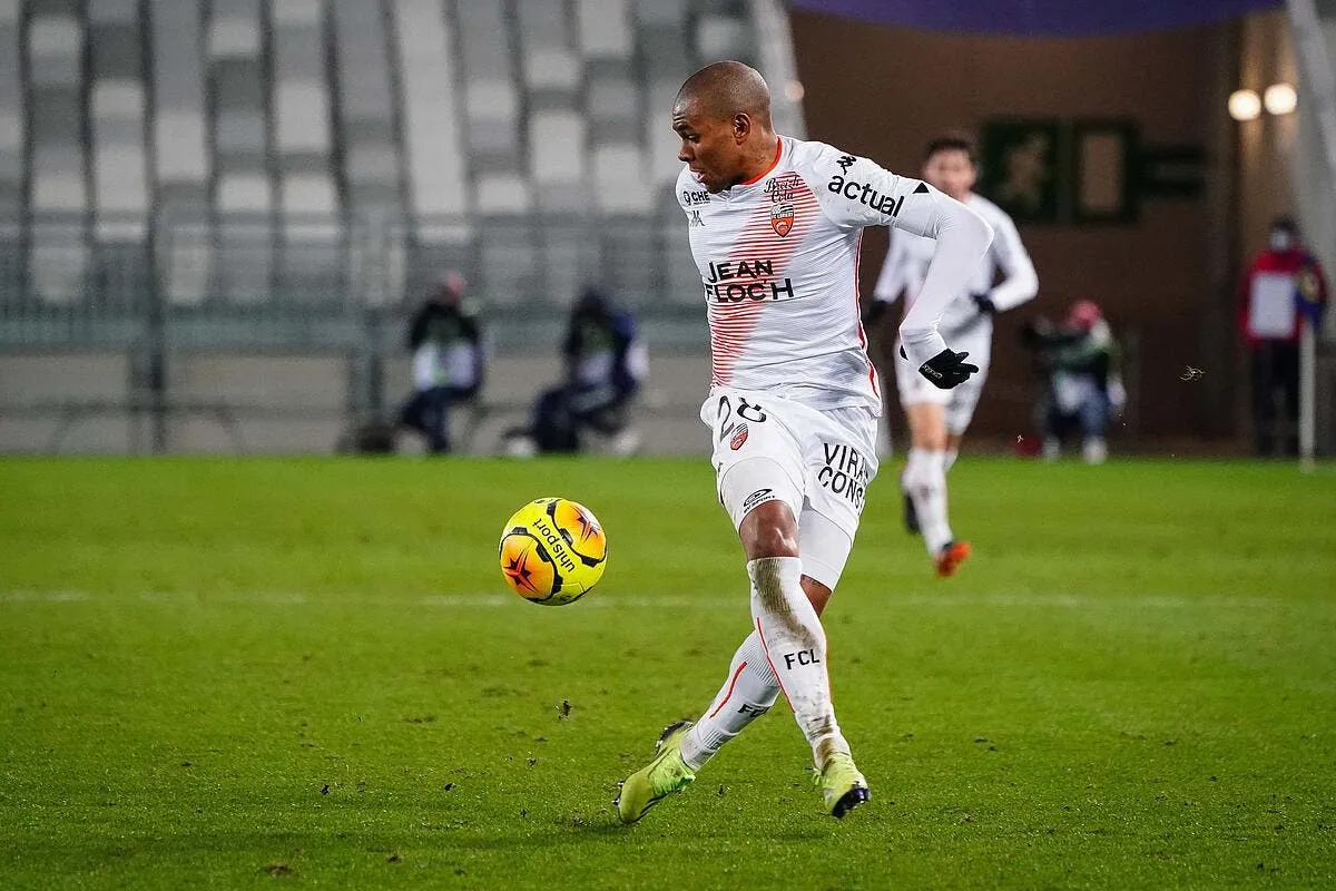 euro espoirs aouar et diaby forfaits lauriente convoque icon 210109p2058 309771