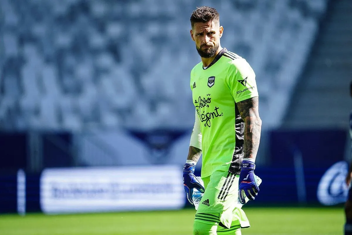 fcgb le derapage de costil contre l asse a 311447