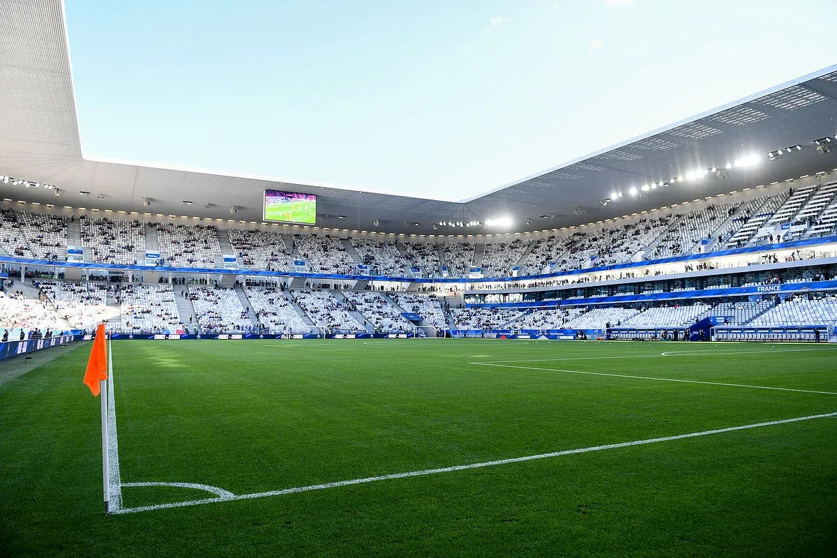 france canada les compos 21h15 sur tf1 iconsport 232054 0001 376980