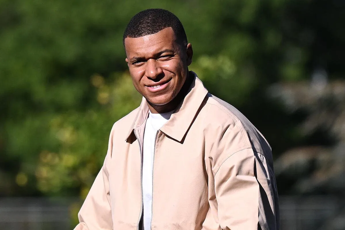 guerre en israel kylian mbappe muet gilles verdez le comprend icon ab8 9562 2 366595