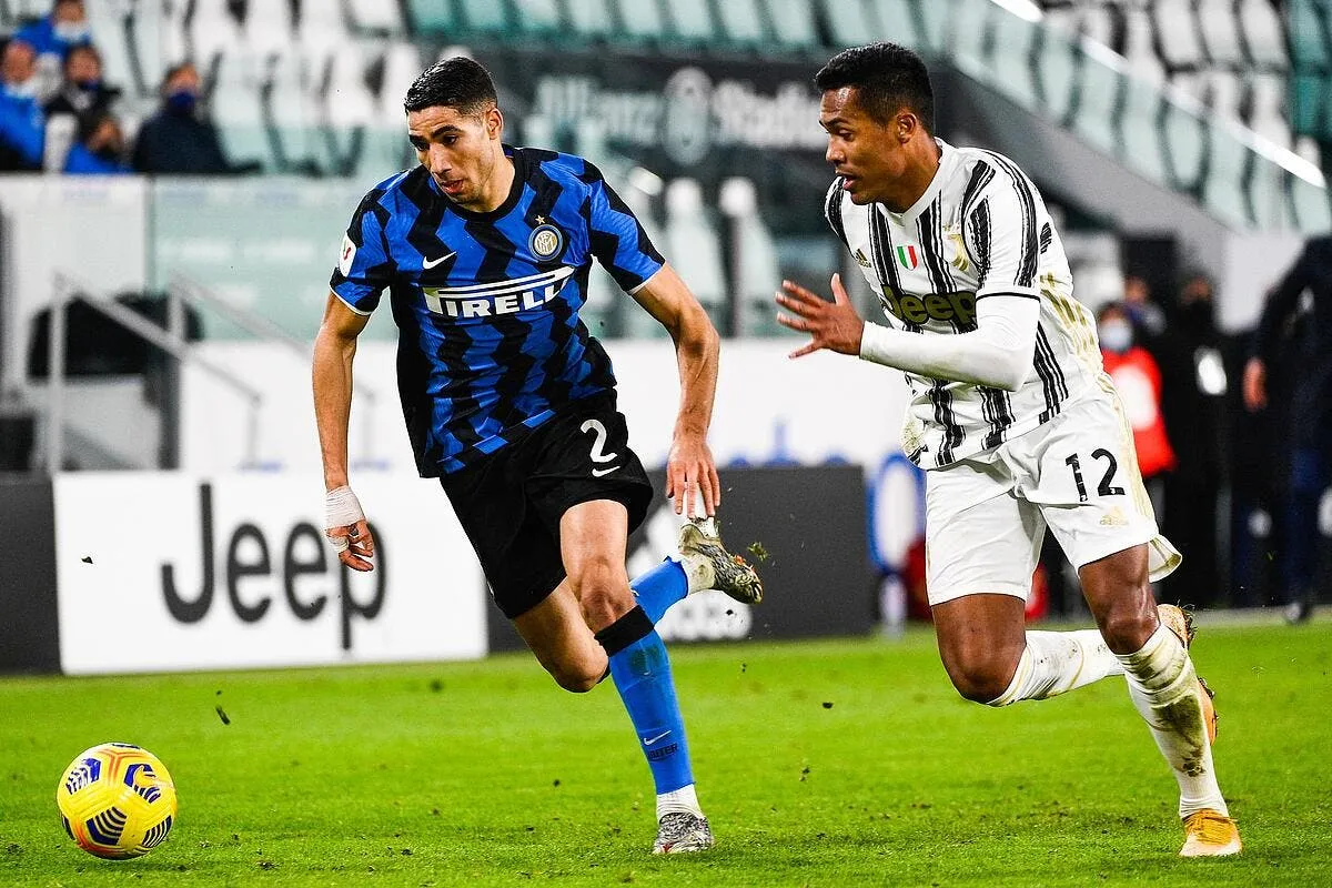 hakimi au psg l inter tape du poing sur la table icon lp 12411468 316473