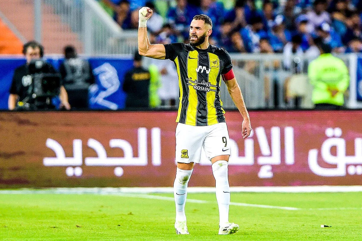 humilie par son entraineur benzema l a fait virer benzema 81 367711