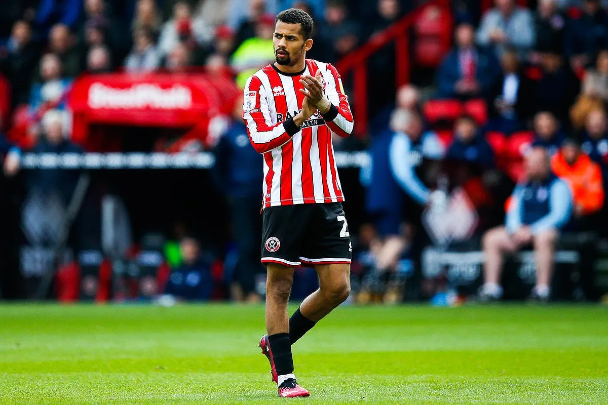 iliman ndiaye loin de l om longoria se fait secouer iliman ndiaye 363335