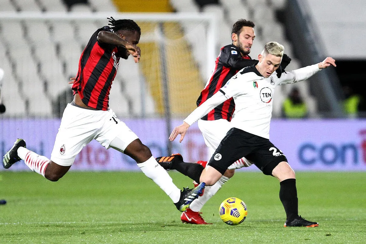 ita l ac milan tombe de haut a la spezia icon lp 12433795 306747