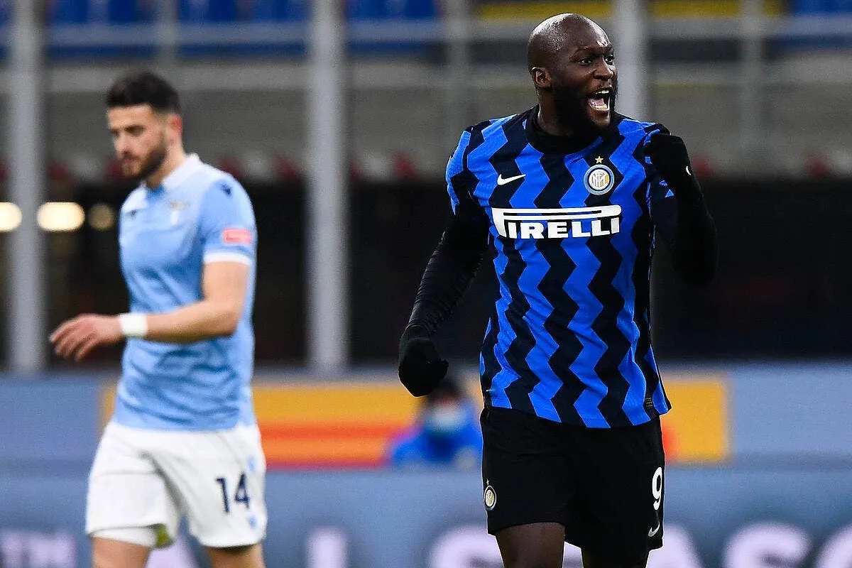 ita lukaku regarde messi et cristiano dans les yeux aa 306893