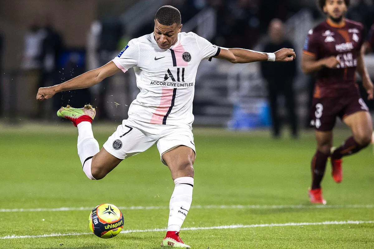 kylian mbappe 240 millions d euros le real acheve le psg icon 781336 007 325225