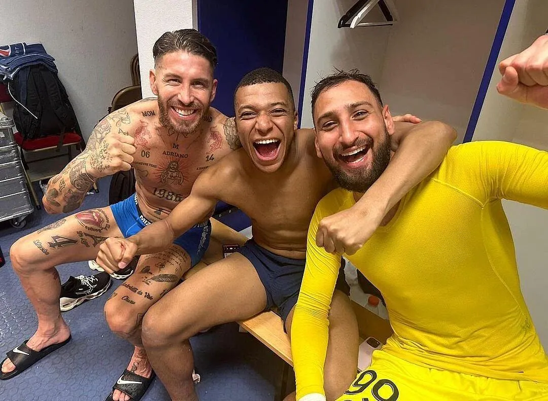 kylian mbappe fete le titre et enerve l om fxkmcxxacaanh9r 360938