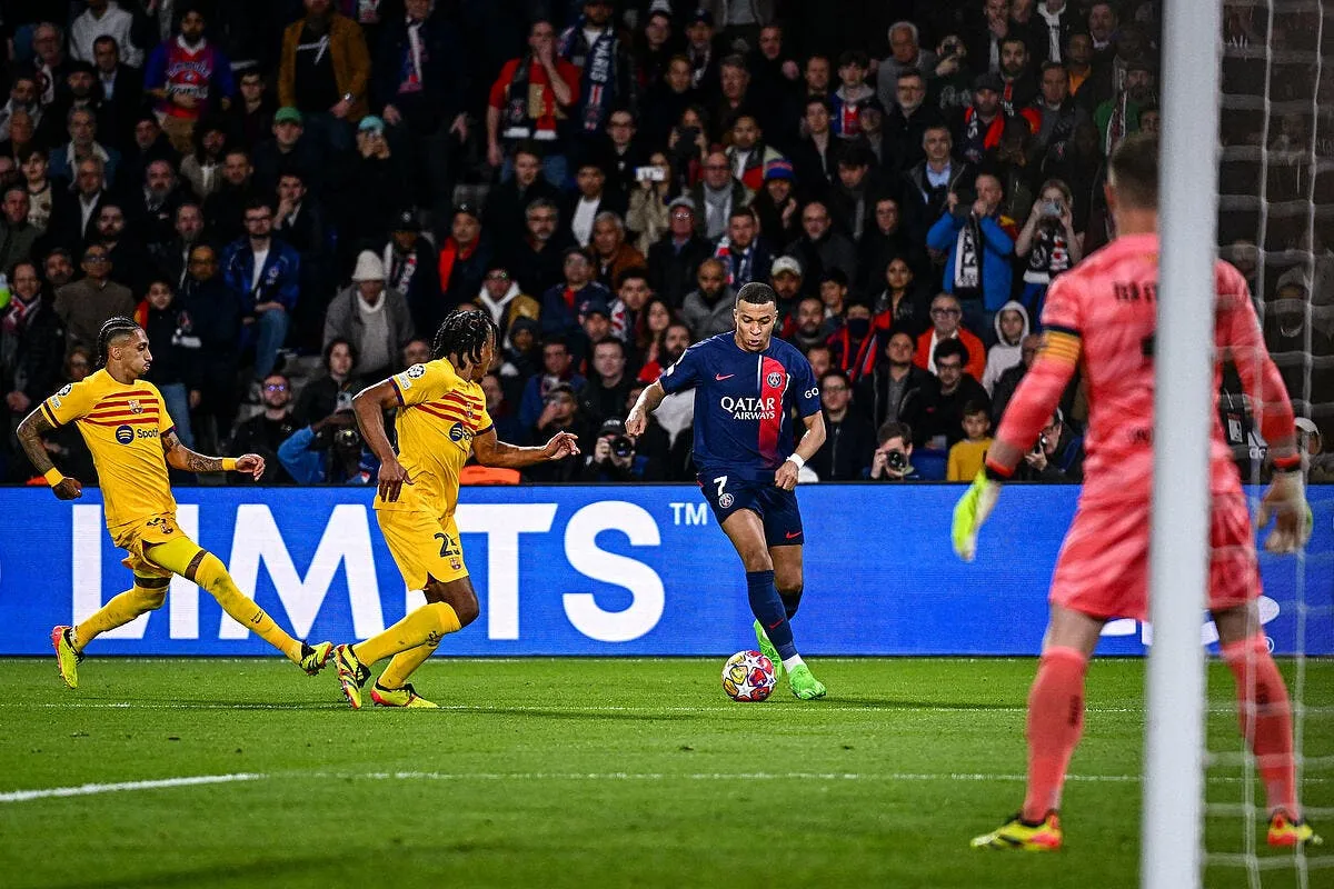 kylian mbappe luis enrique lui a pourri son match iconsport 208082 0428 1 374355