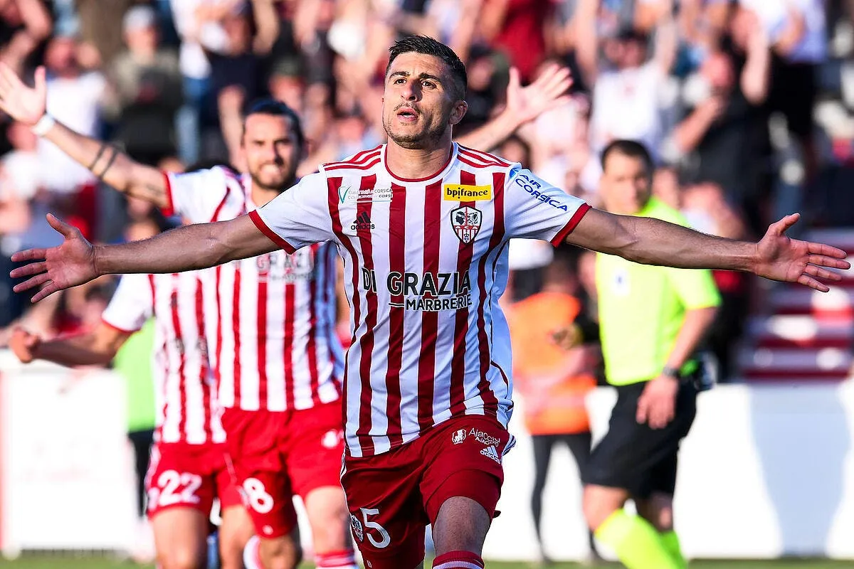 l ac ajaccio monte en ligue 1 icon pl5 0561 341223