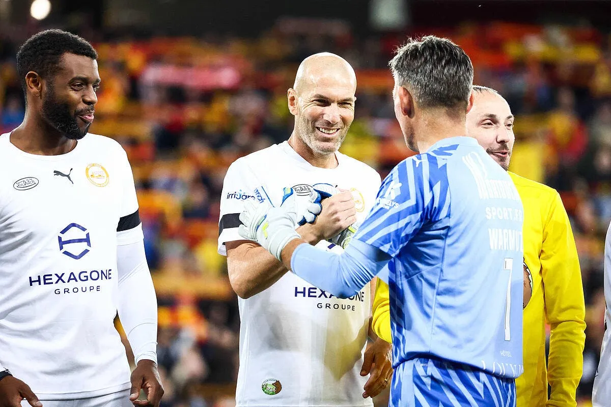 l arabie saoudite fait le forcing pour enroler zidane icon 874115 022 367789