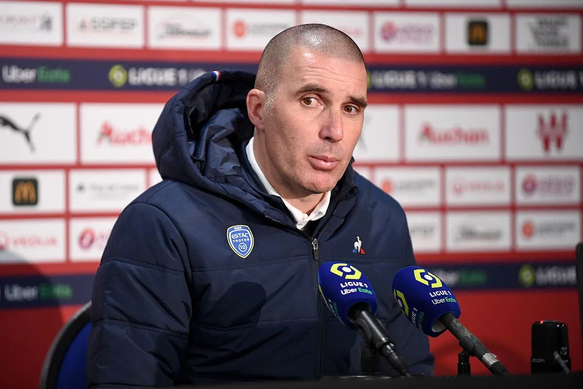 l asse ne perd pas de temps et trouve son entraineur icon pl2 2465 342571