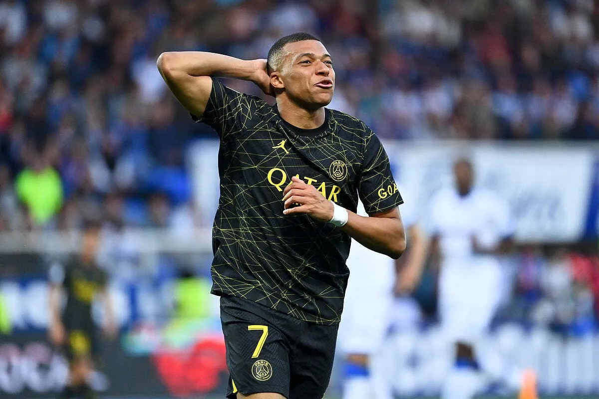 l eclair de mbappe et le neant le psg se fait peur icon dib 5677 360697