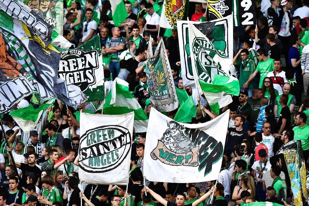 l ol applaudi les stephanois prets a tout pour le derby supporters asse 5 382639
