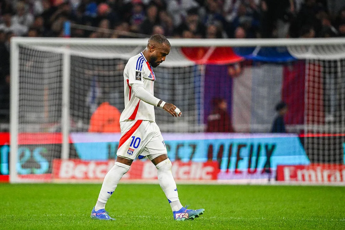 l ol en crise lacazette accepte de se sacrifier lacazette 75 383897