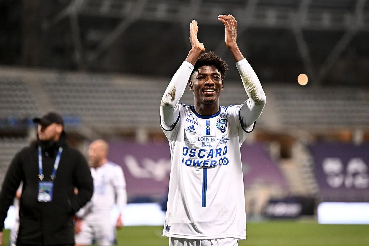 l ol n en veut plus ndiaye fait saliver guardiola icon ab9 5427 362933