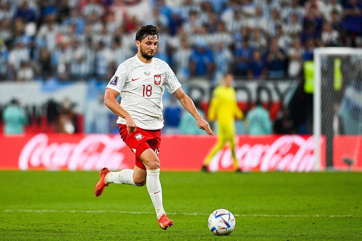 l ol s est trouve un plan b au qatar bereszynski 354660