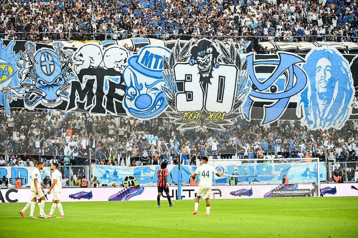 l om supplie ses supporters d oublier ce chant homophone iconsport 239260 0361 383033